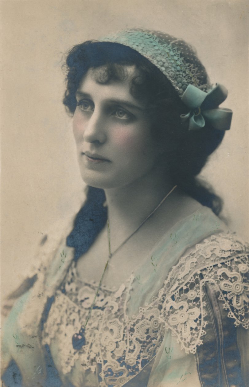 Miss Evelyn Millard 1849-1941, c1930. alkotó: Unbekannt