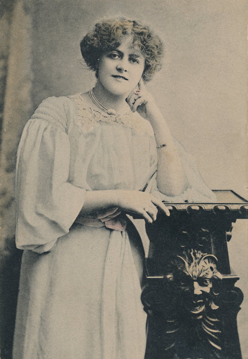 Miss Marie Studholme, 1872-1930, c1930. alkotó: Unbekannt