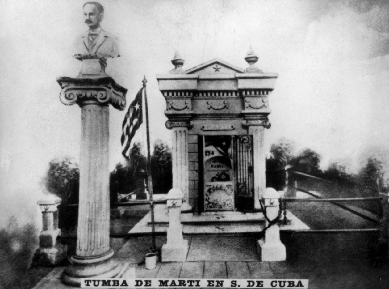 Marti emlékműve Santiago de Cubában, 1853-1995, 1920-as évek alkotó: Unbekannt