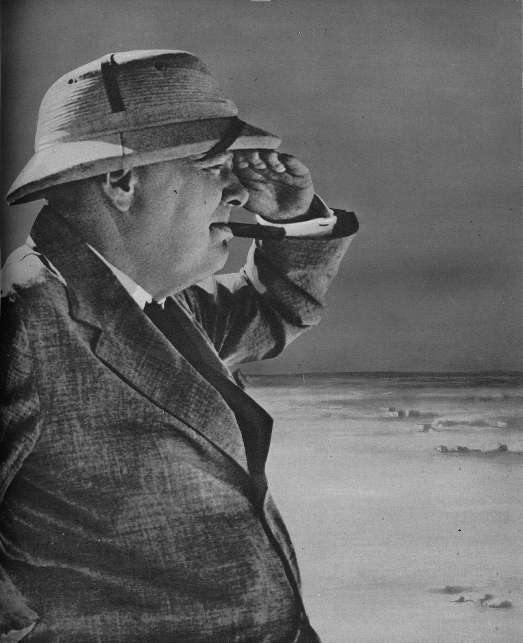 Mr. Churchill kémleli az ellenséget, 1943. alkotó: Unbekannt