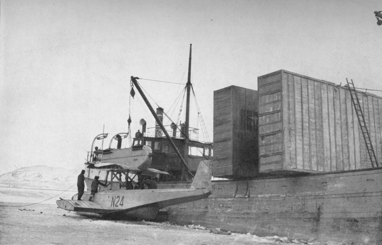 N24 a Hobbi Derricks-én a Kings Bay-nél, c1925, 1928 alkotó: Unbekannt
