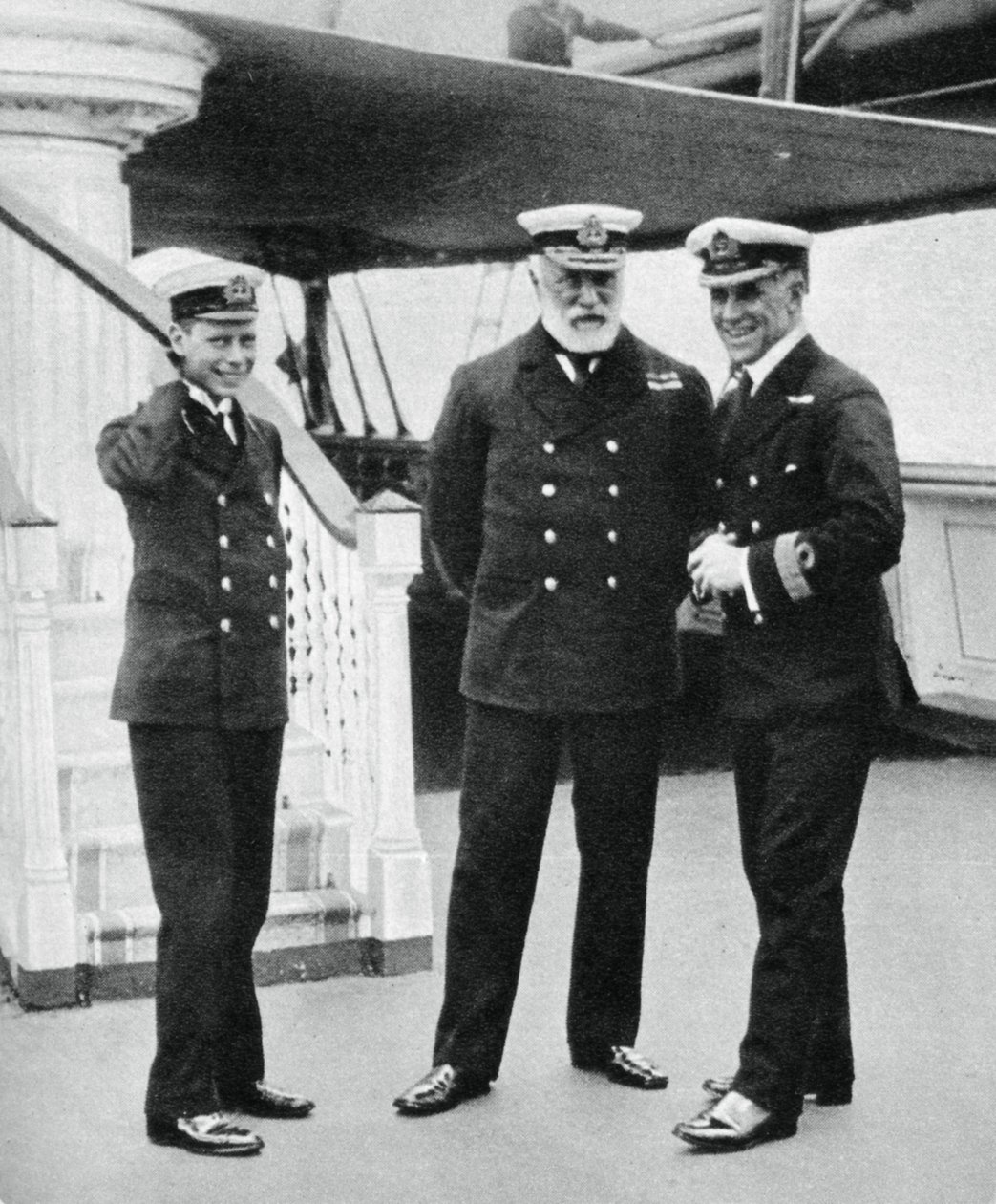 Albert herceg, a haditengerészet kadéta Sir Lewis Beaumont admirálissal, 1912 alkotó: Unbekannt