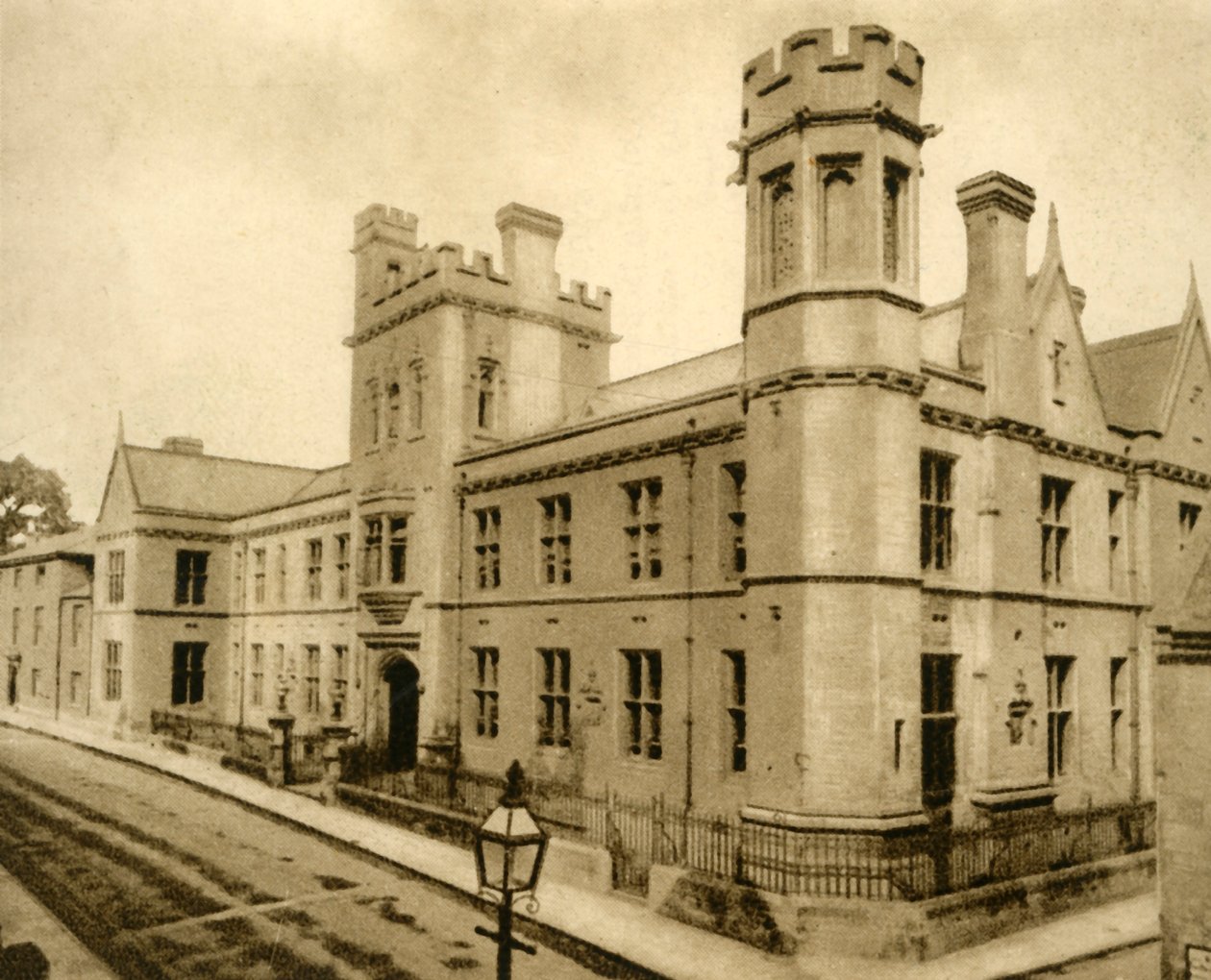 No. 64. Oundle School, Northants, 1923. alkotó: Unbekannt