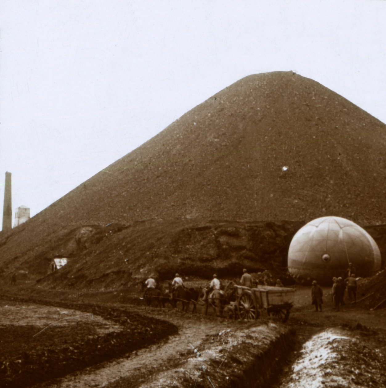 Noeux-les-Mines, Észak-Franciaország, c1914-c1918 alkotó: Unbekannt