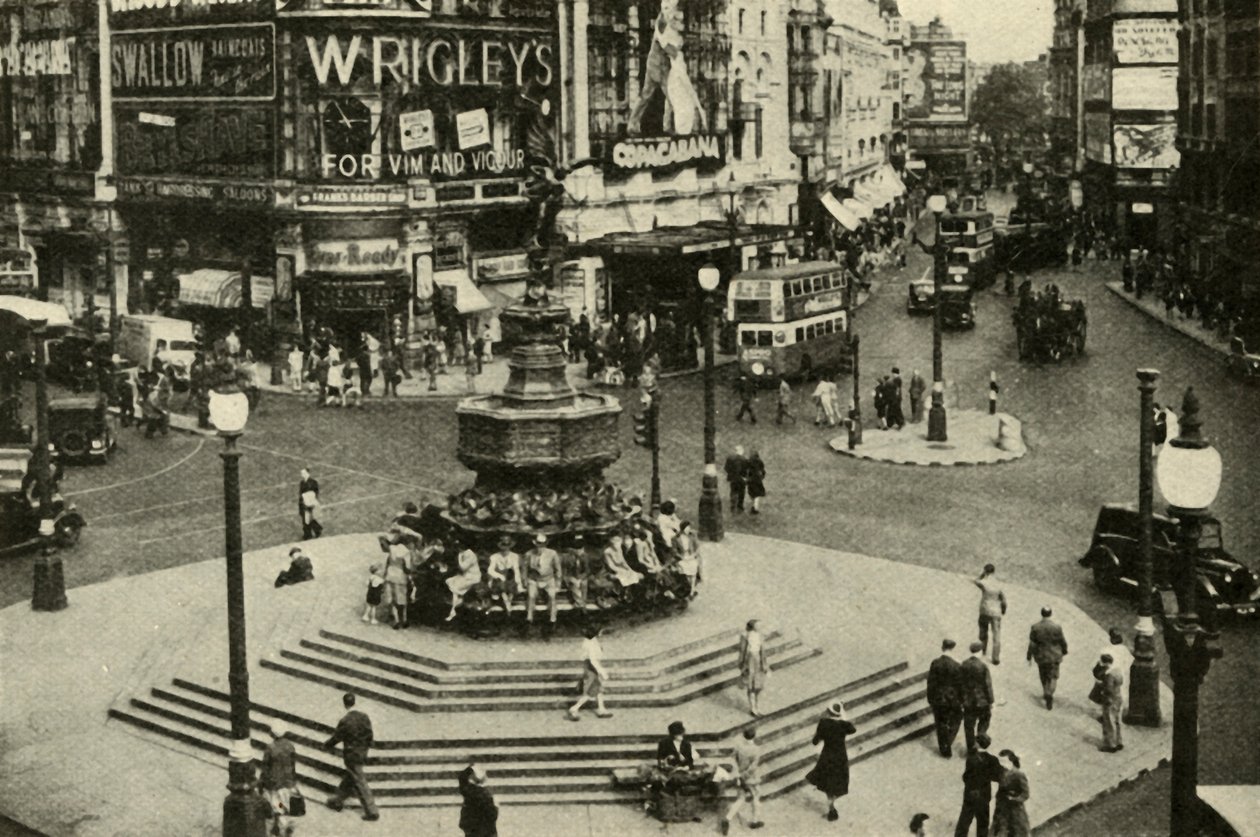 London egyik legkedveltebb szobra Erósz szobra, amely a Piccadilly Circu szökőkútja fölött áll. alkotó: Unbekannt
