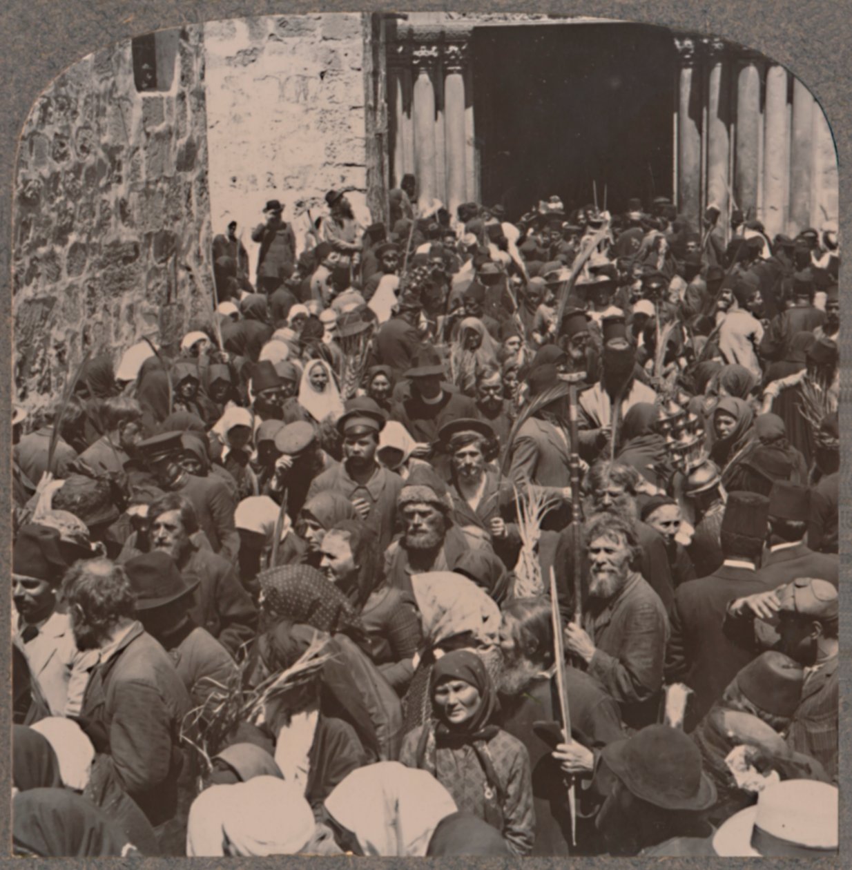 Pálmamenet elhagyja a Szent Sír templomot, 1900 körül alkotó: Unbekannt