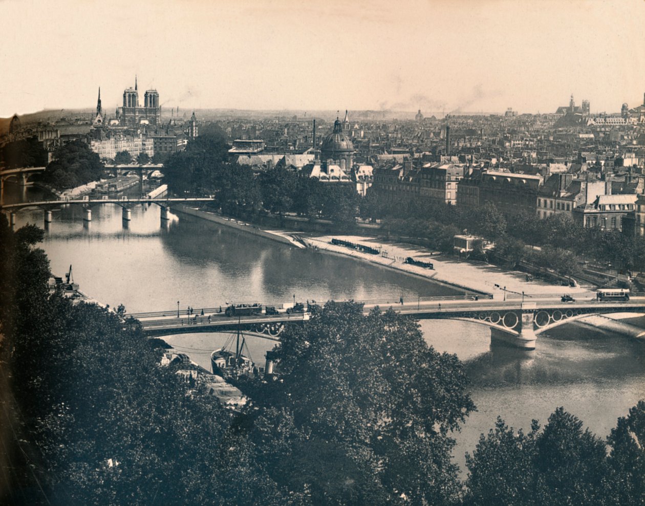 Párizs. - Panoráma a Notre-Dame felé. -LL, c1910. alkotó: Unbekannt