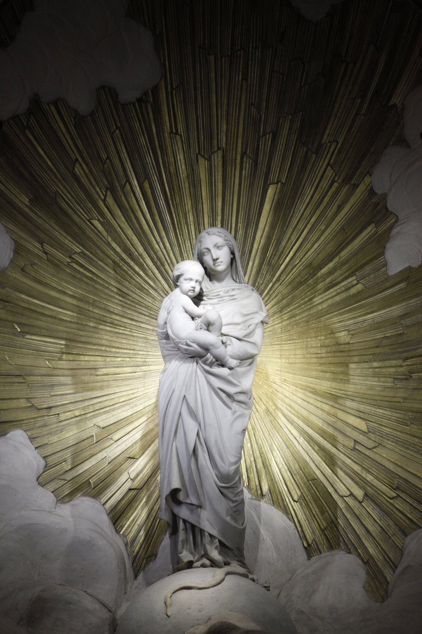 Párizs, Franciaország Saint-Francois-Xavier templom Szűz és gyermek szobra, Párizs, Franciaország alkotó: Unbekannt