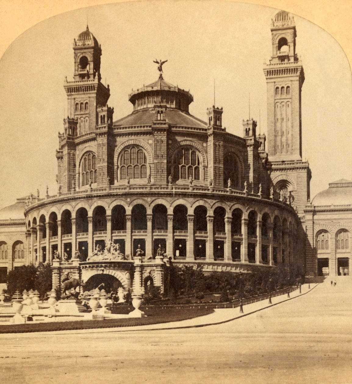 Párizs, Trocadero palota, 1900. alkotó: Unbekannt