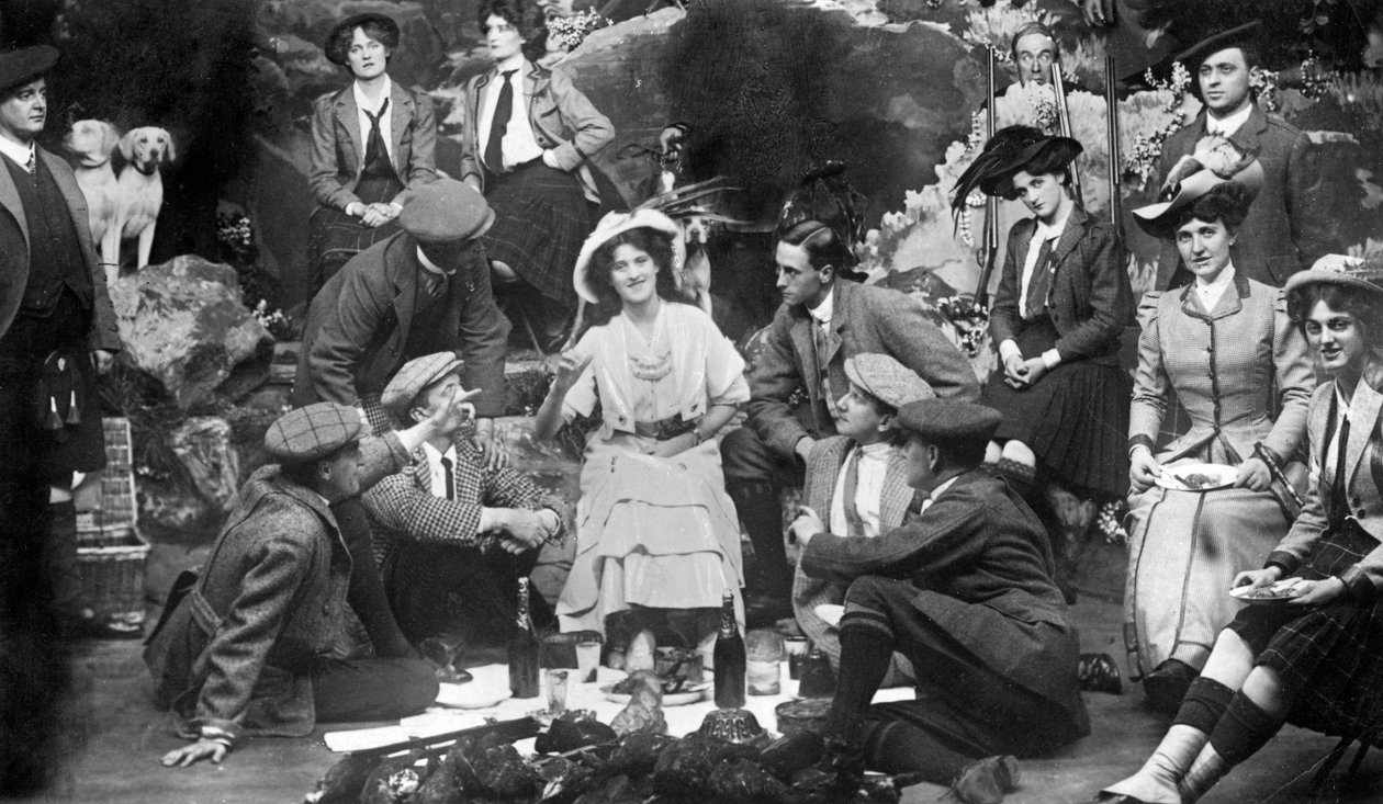A meleg Gordonok előadása, 1907 alkotó: Unbekannt