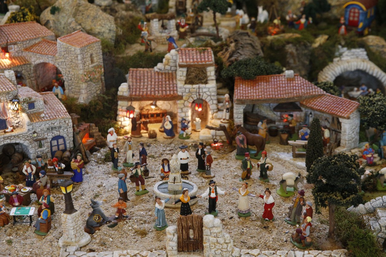 Provence-i kiságy, Párizs, Franciaország alkotó: Unbekannt