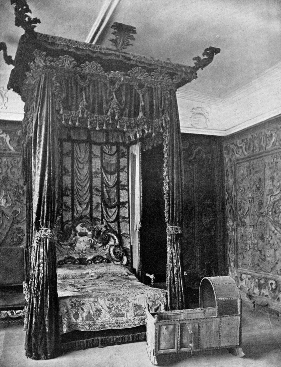 Queen Elizabeths ágy, Haddon Hall, Derbyshire, 1924-1926 alkotó: Unbekannt