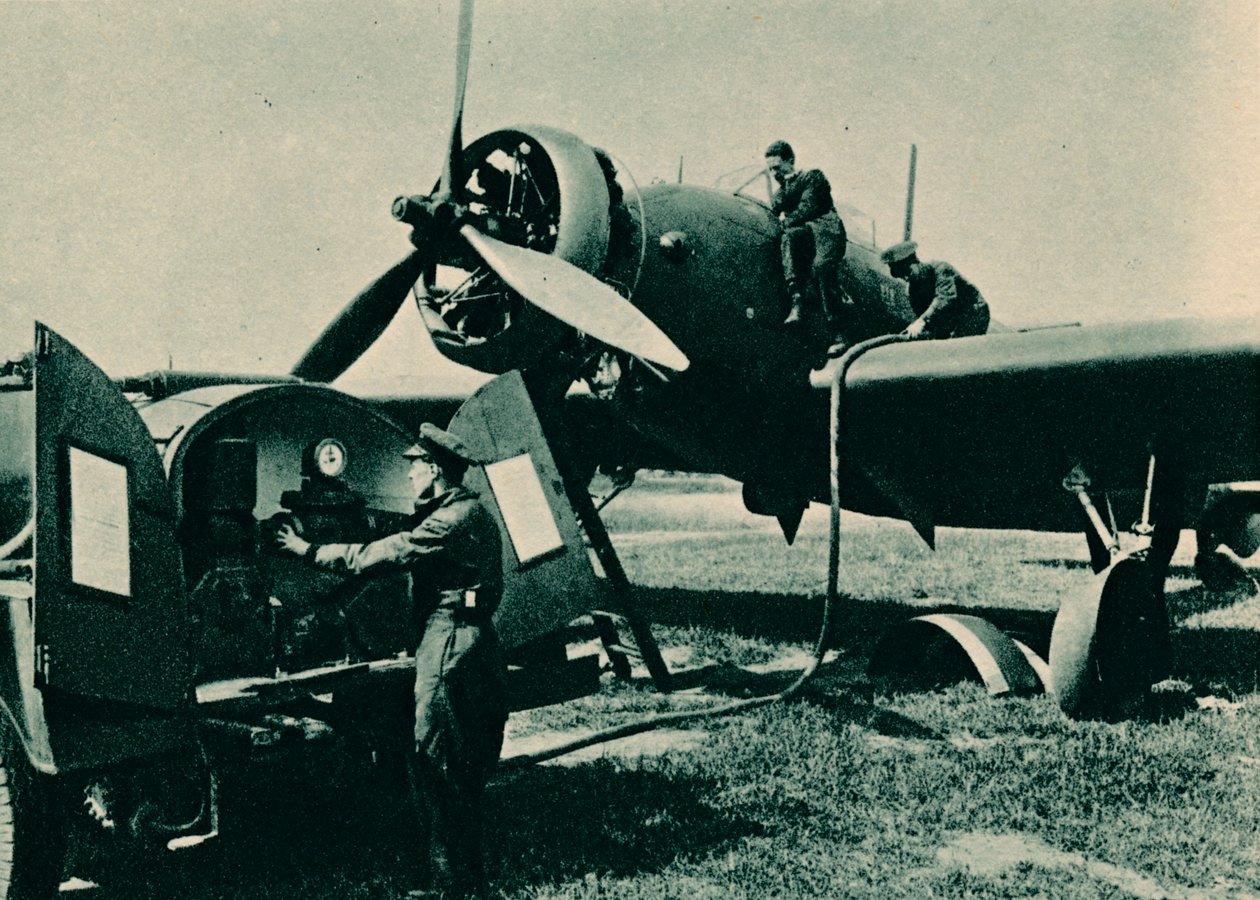 Wellesley bombázó tankolása, 1940 alkotó: Unbekannt