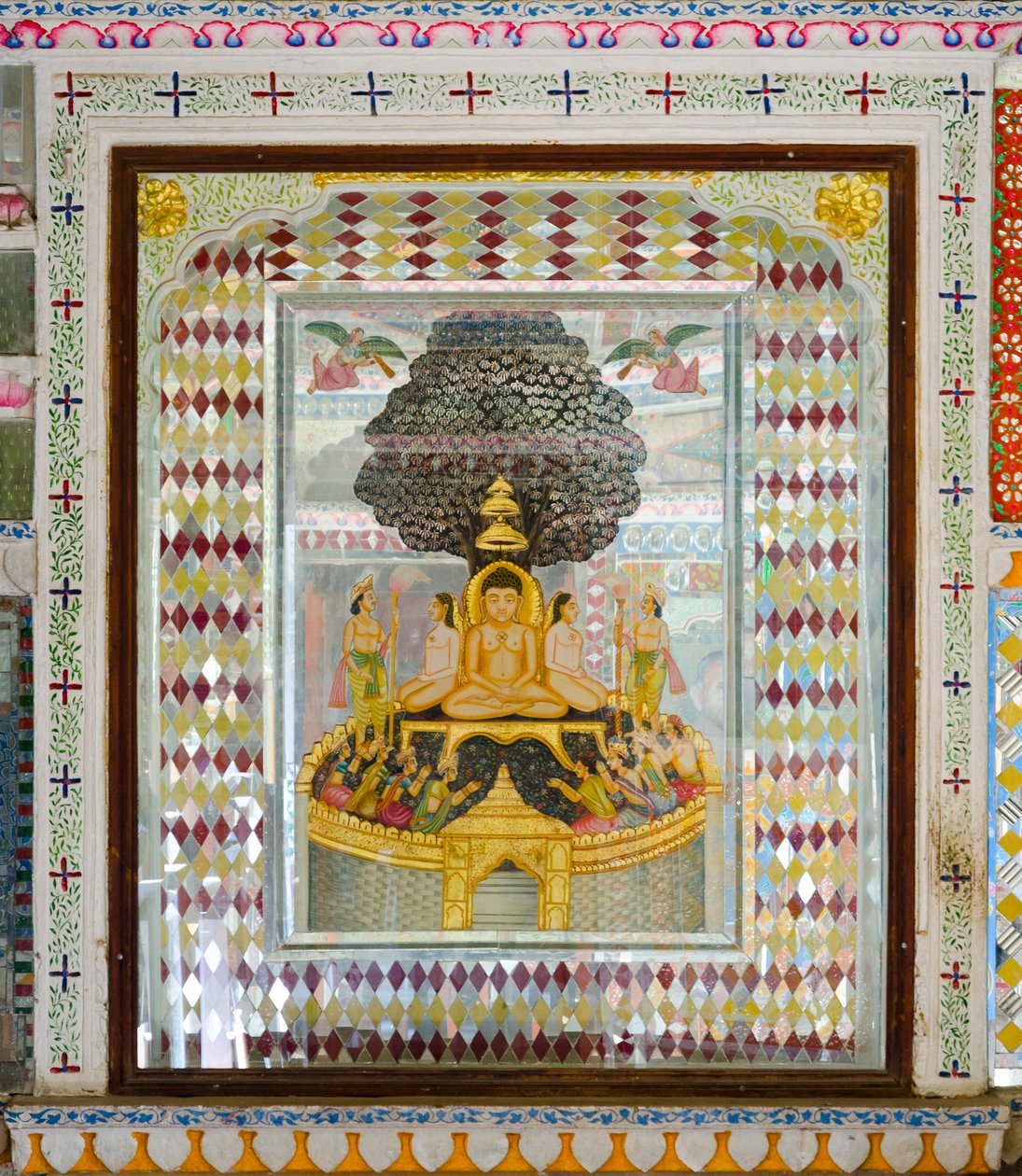 Gazdagon díszített vallási műalkotások a 19. századi Patwon ki Haveli kastély egyik helyiségében, Jaisalmer, Rajasthan, India (fotó) alkotó: Unbekannt