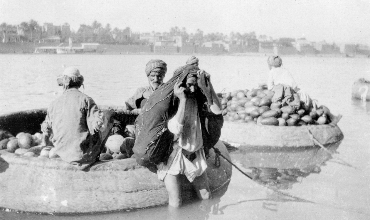 Dinnyével megrakott folyami hajó, Tigris folyó, 1917-1919 alkotó: Unbekannt
