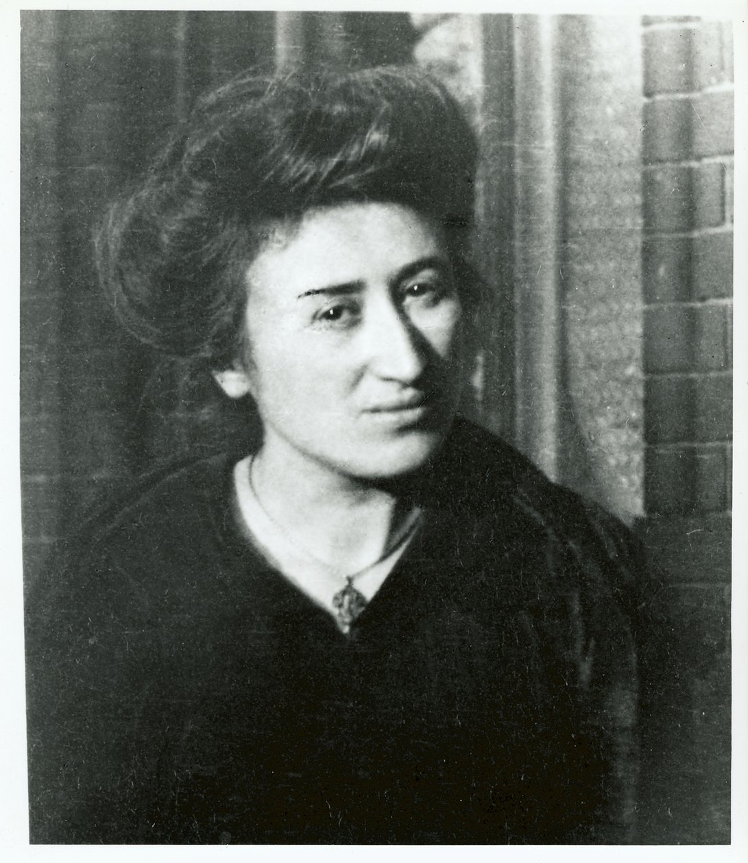 Rosa Luxemburg alkotó: Unbekannt