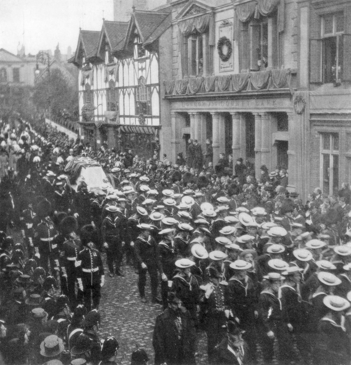Tengerészek húzzák a Viktória királynő koporsóját szállító fegyveres kocsit, Windsor, Berkshire, 1901 alkotó: Unbekannt