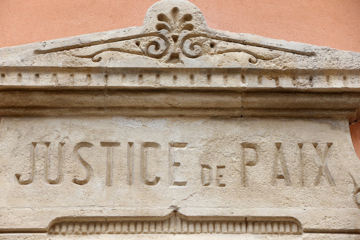 Saint Tropez, városháza. Igazság és béke, Saint-Tropez, Franciaország alkotó: Unbekannt