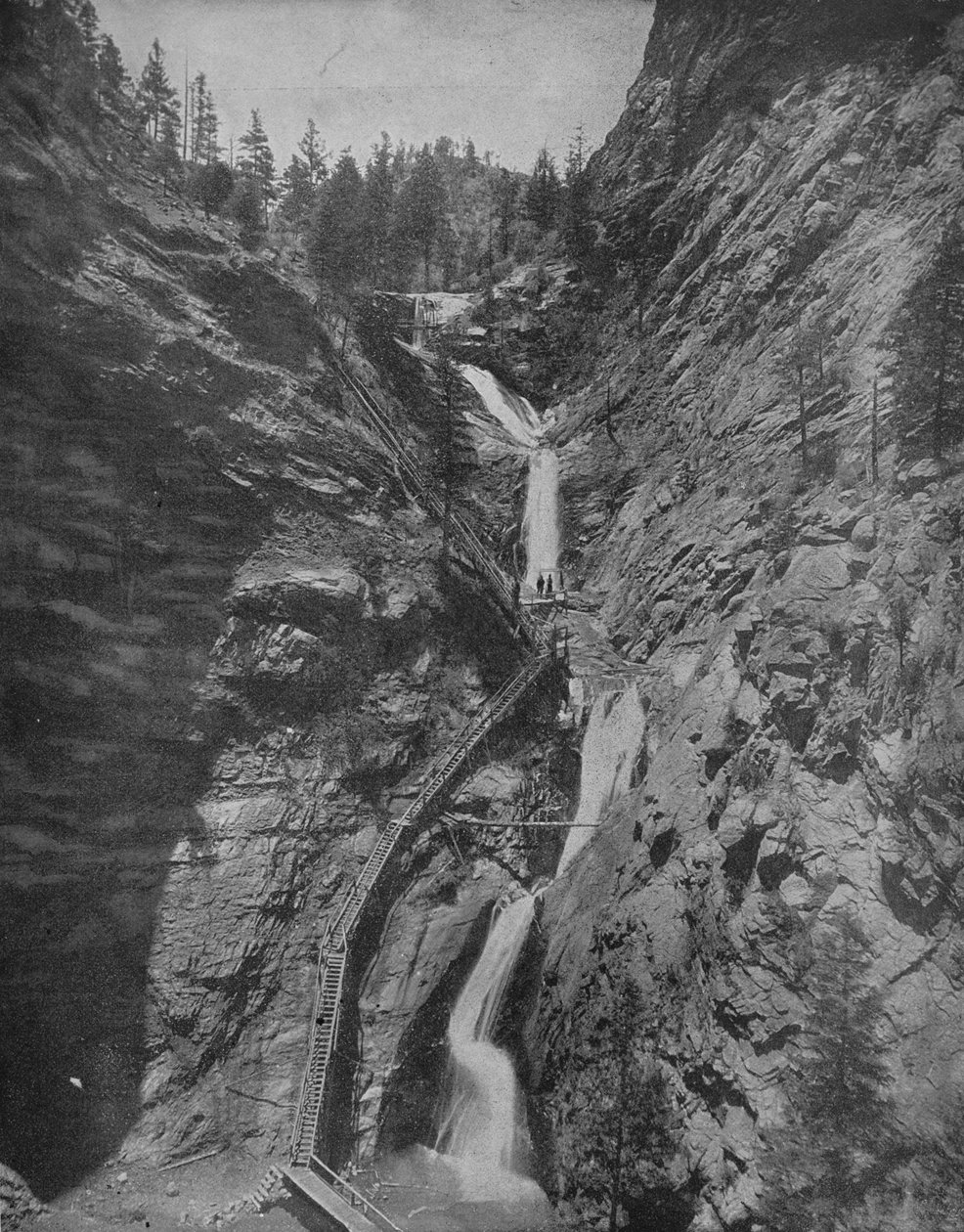 Seven Falls, Cheyenne Canon, Colorado, 1897. alkotó: Unbekannt