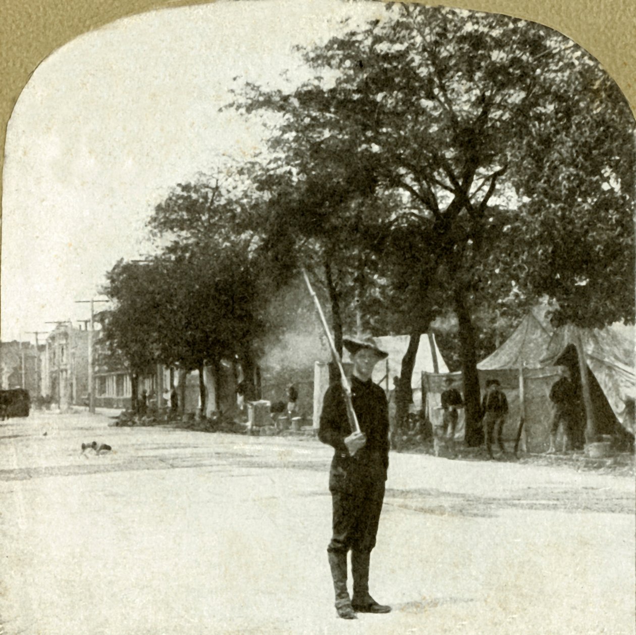 A hetedik ezred nemzeti gárda...tábora a Lincoln Square-en, Oakland, Cal., 1906. alkotó: Unbekannt