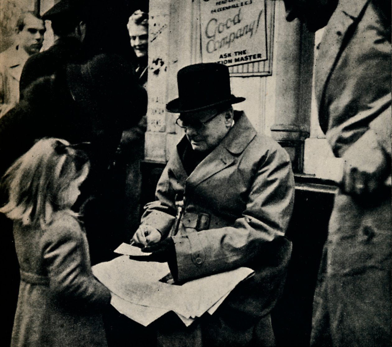 Autogramok adása az északi országban, 1945. alkotó: Unbekannt