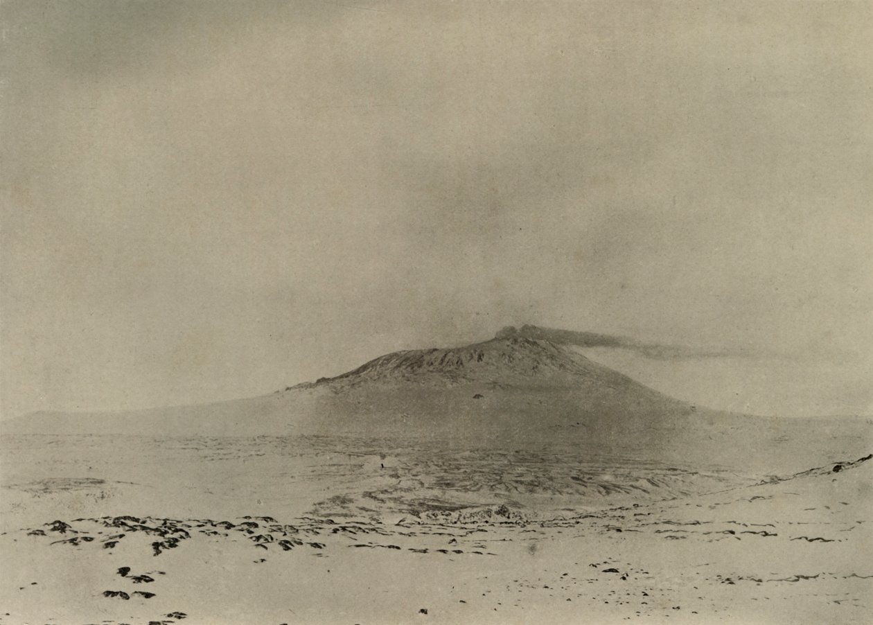 Füst áramlik az Erebus-kráterből, c1908, 1909. alkotó: Unbekannt