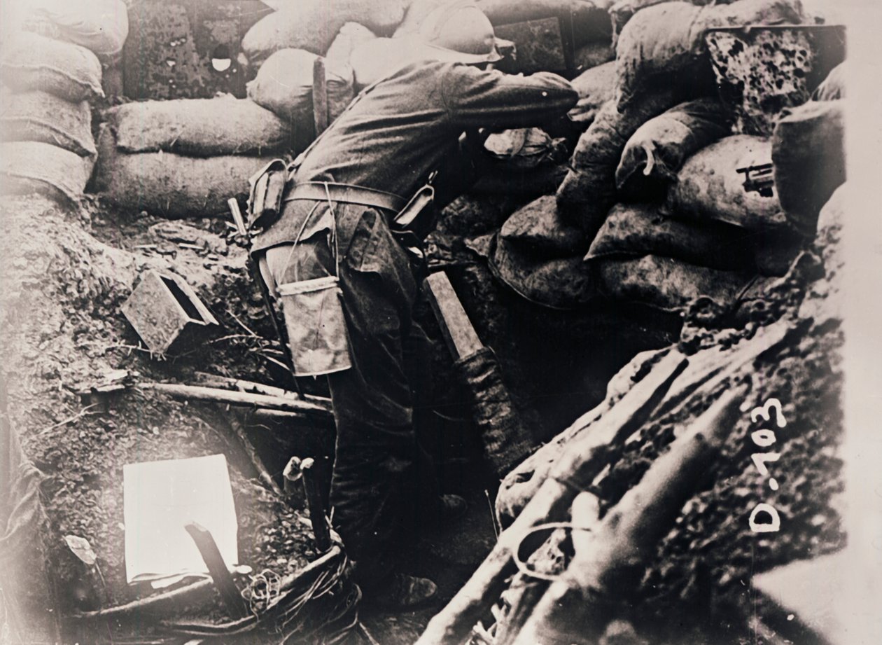 Katona a lövészárokban, c1914-c1918 alkotó: Unbekannt