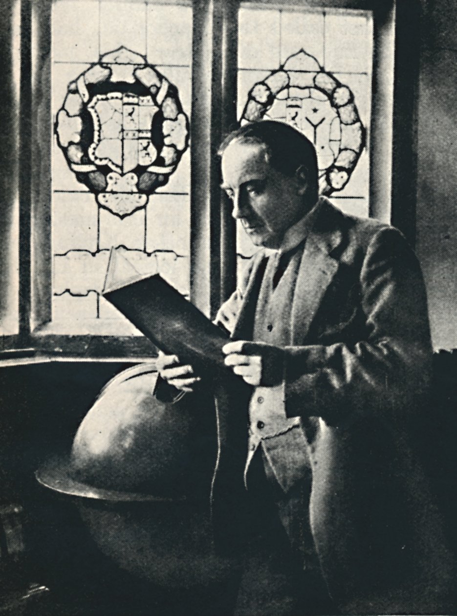 Stanley Baldwin a Chequers galériájában, 1925 alkotó: Unbekannt