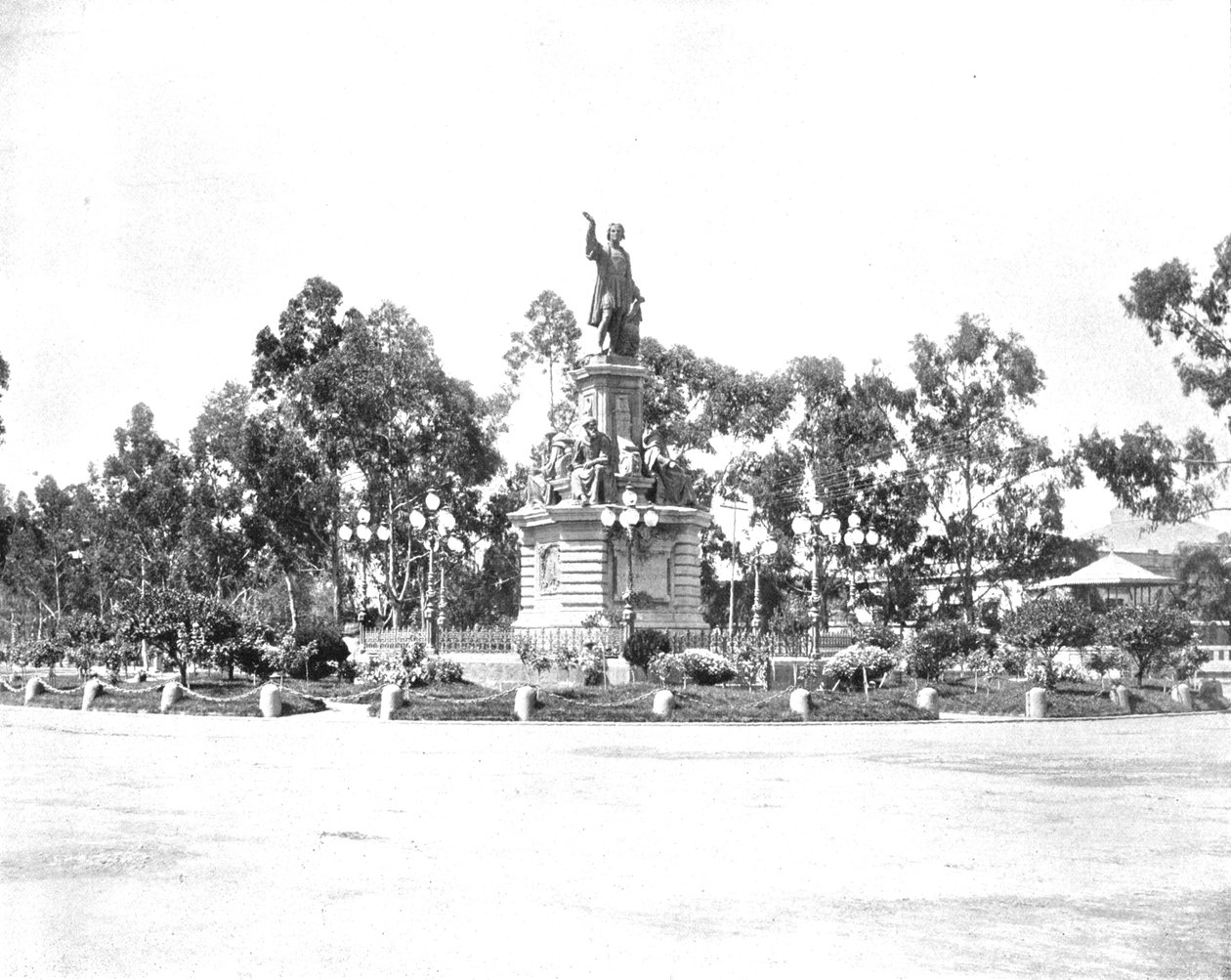 Kolumbusz szobra a Paseo-n, Mexikóváros, Mexikó, 1900 körül. alkotó: Unbekannt