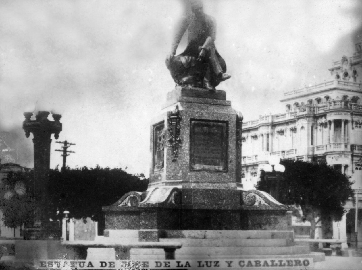Don Jose de la Luz Caballero szobra, 1912, 1920-as évek alkotó: Unbekannt