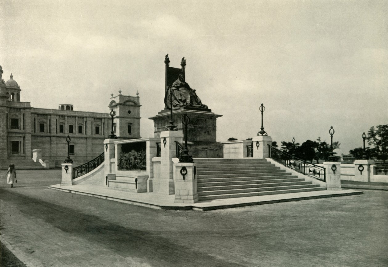 Viktória királynő szobra a Victoria Memorial Hall előtt, 1925. alkotó: Unbekannt