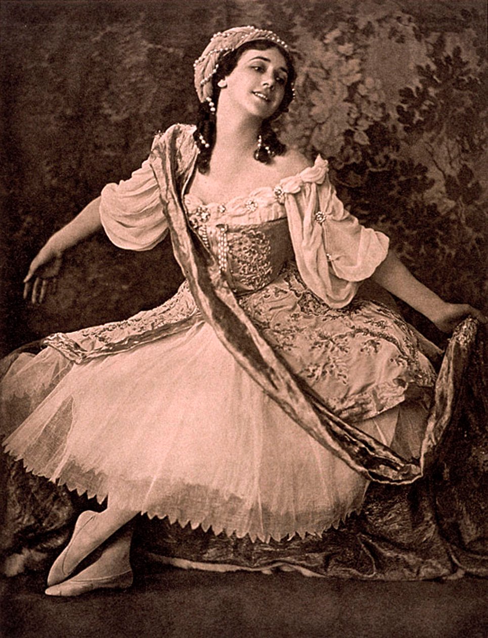 Tamara Karsavina, orosz balerina, Nikolai Tcherepnins balettje, a Le Pavillon dArmide, 1913 alkotó: Unbekannt
