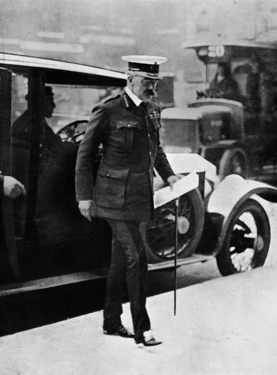A kabinet válsága: Lord Kitchener megérkezik a hadihivatalba, 1915 alkotó: Unbekannt