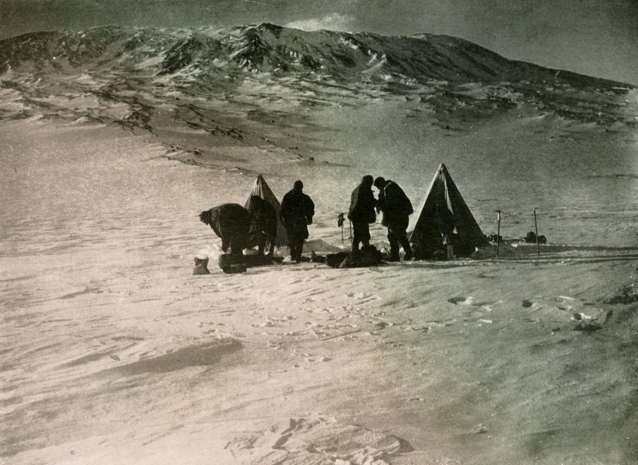 The Camp 7000 Feet Up Mount Erebus, 1908, 1909 alkotó: Unbekannt