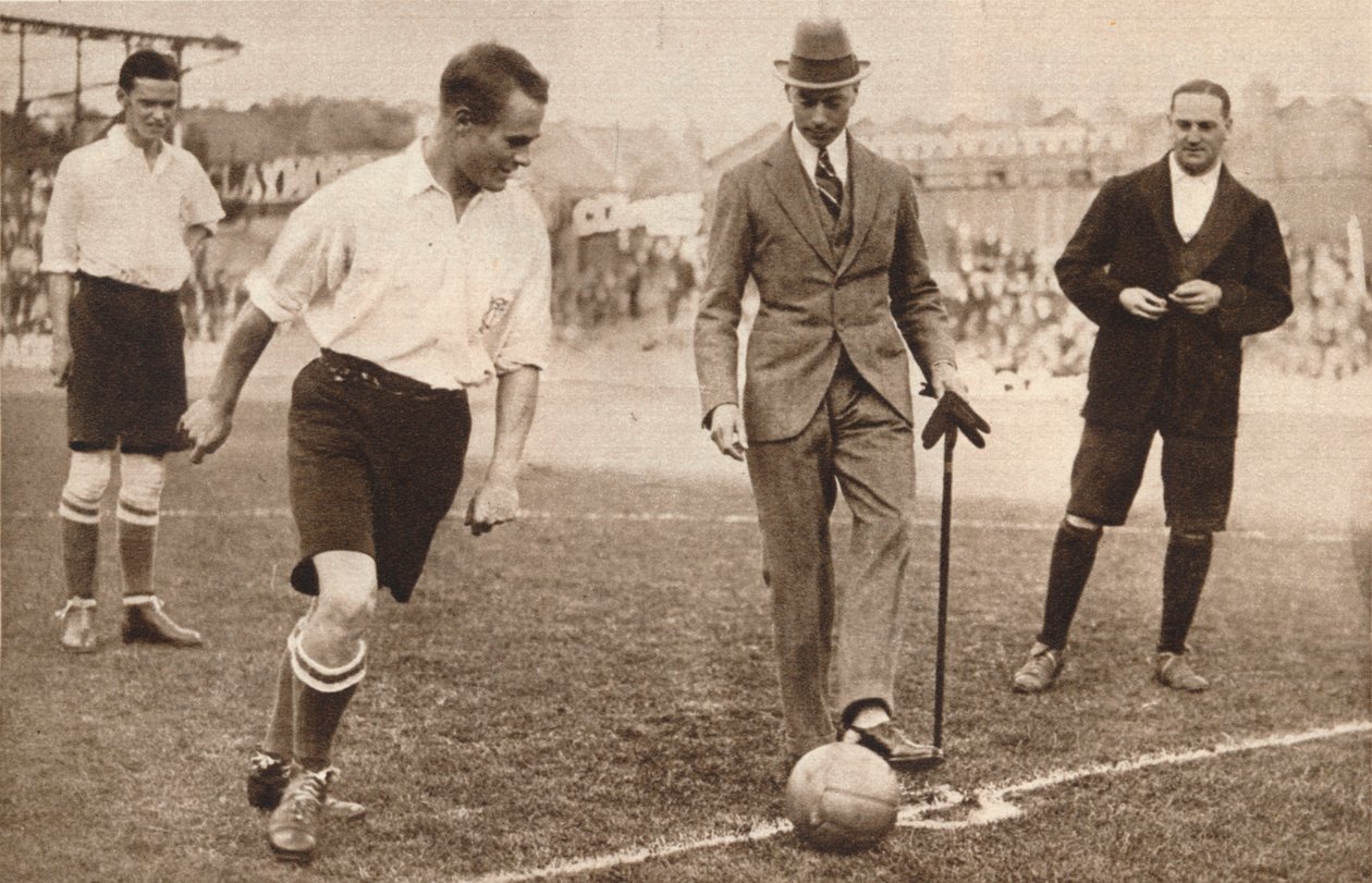 The Duke of York, jótékonysági focimeccs, Tottenham Hotspurs és Corinthians, 1921 alkotó: Unbekannt