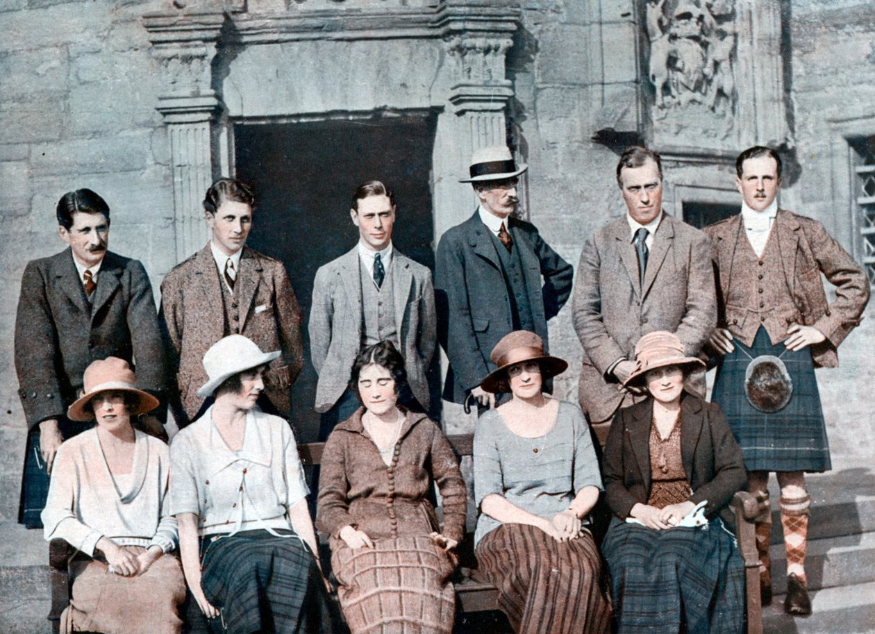 York hercege Strathmore grófjával lövöldözős parti, Glamis kastély, 1921, 1923 alkotó: Unbekannt