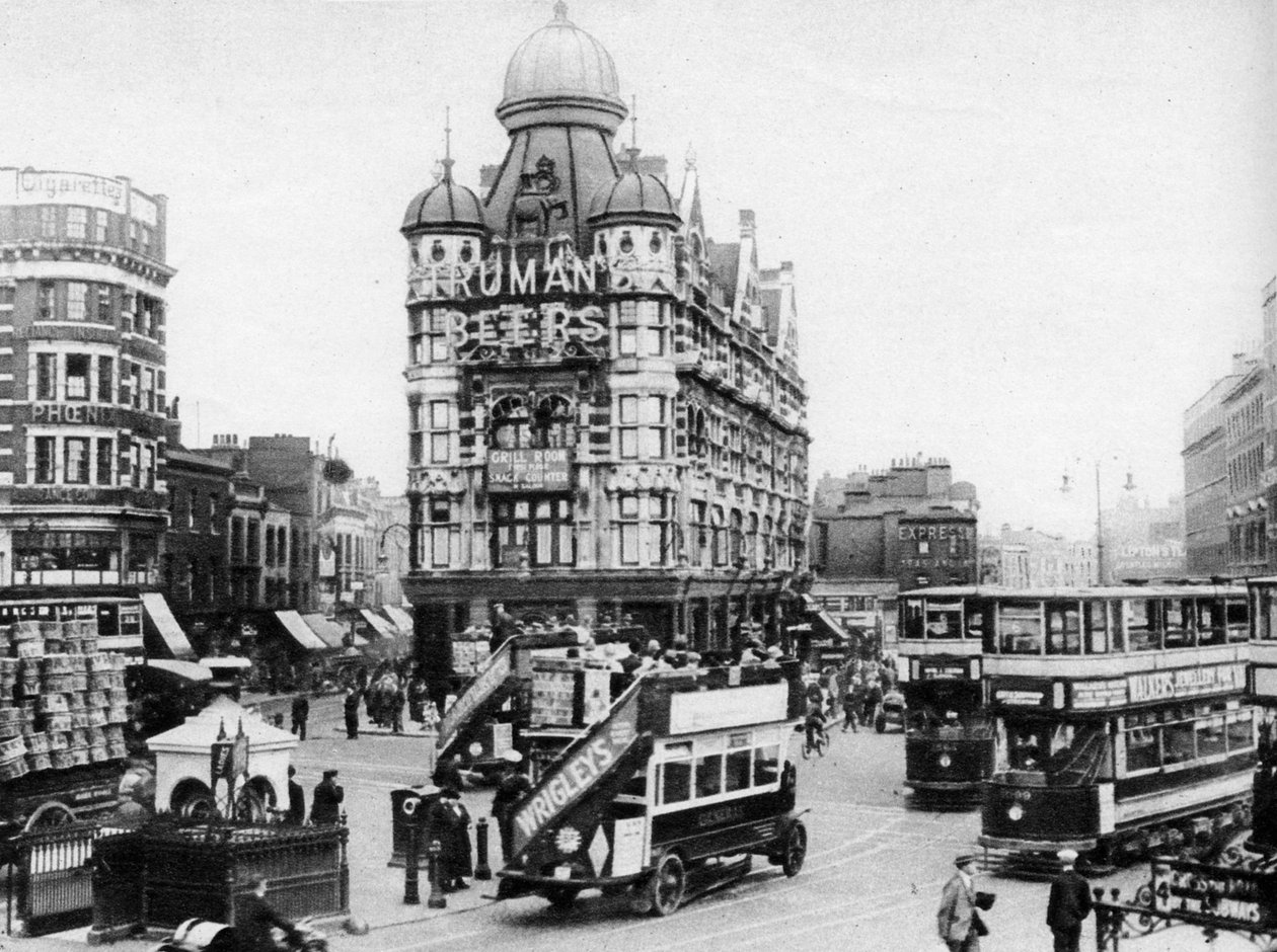 Az elefánt és a kastély, London, 1926-1927 alkotó: Unbekannt