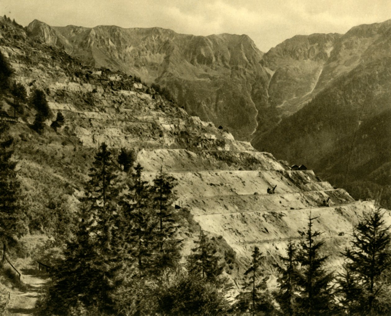 Az Erzberg-bánya, Stájerország, Ausztria, 1935. alkotó: Unbekannt