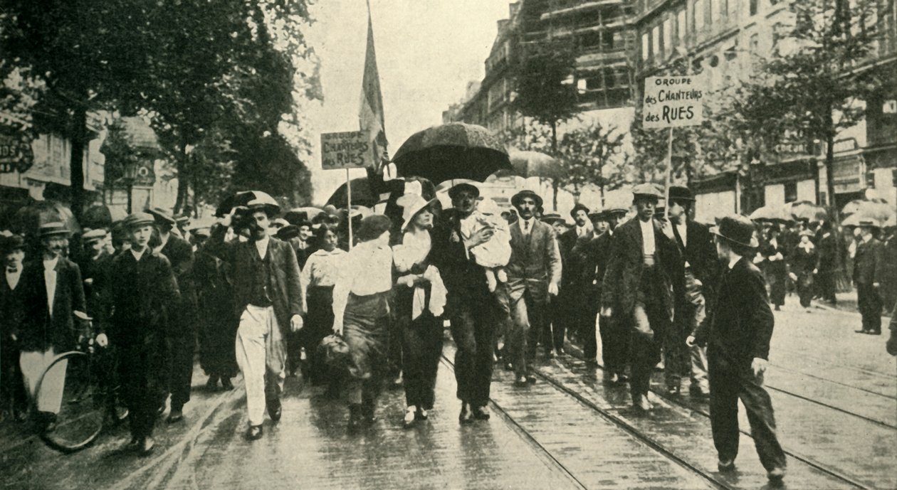 A francia fegyverkezés: tartalékosok csatlakoznak a színekhez Párizsban, 1920. alkotó: Unbekannt