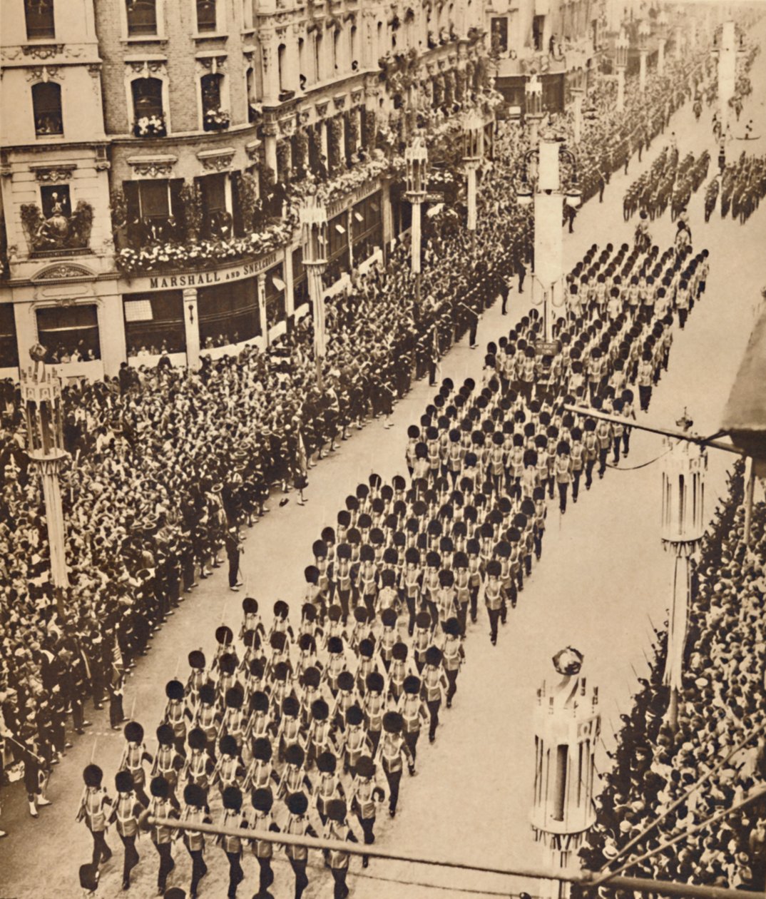 A gárda az Oxford Streeten, 1937. május 12 alkotó: Unbekannt