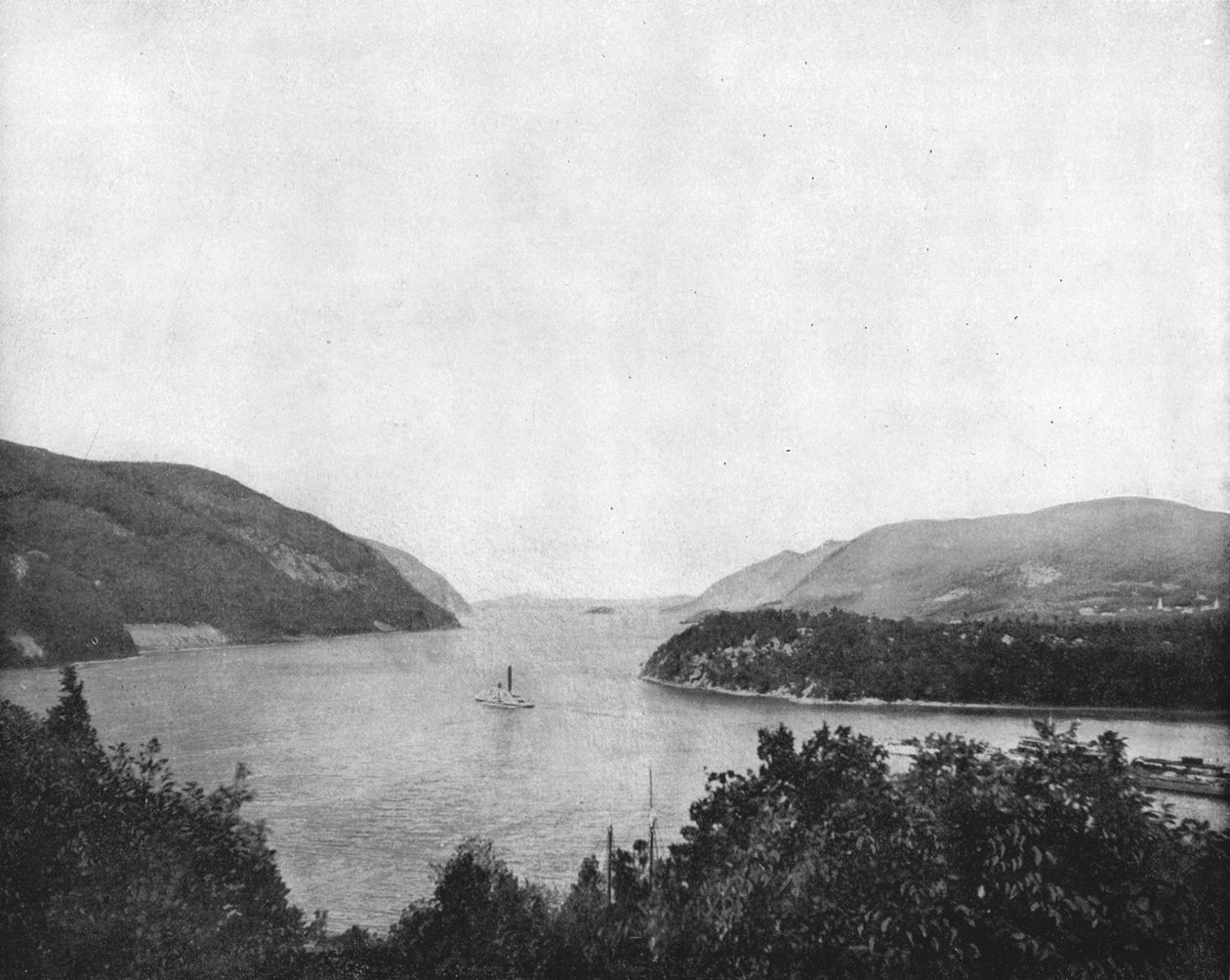 A Hudson folyó West Point-ban, New York állam, USA, 1900. alkotó: Unbekannt
