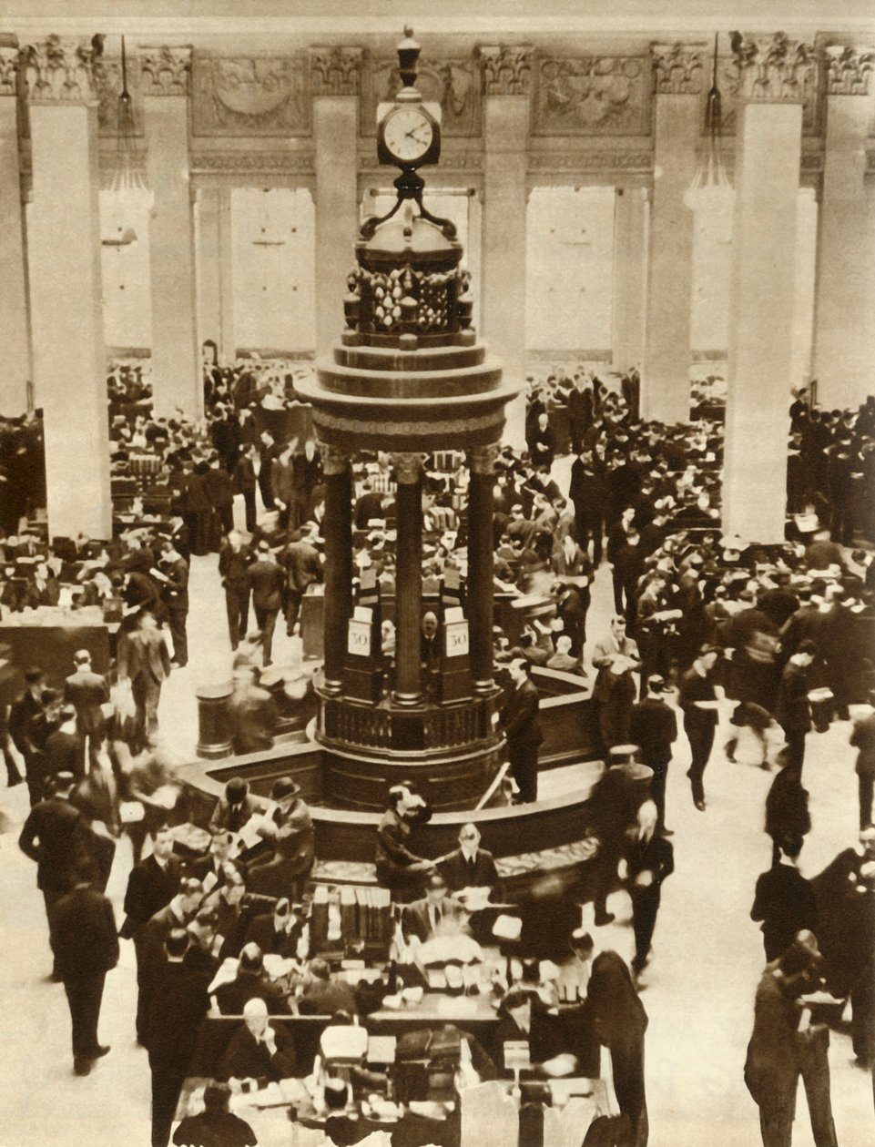 A Lutine Bell a Lloyds of London biztosítási helyiségében, 1933, 1935. alkotó: Unbekannt