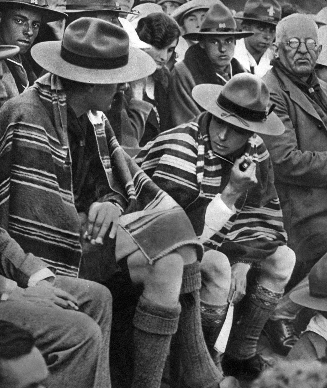 A walesi herceg a walesi felderítőkkel, 1926 alkotó: Unbekannt