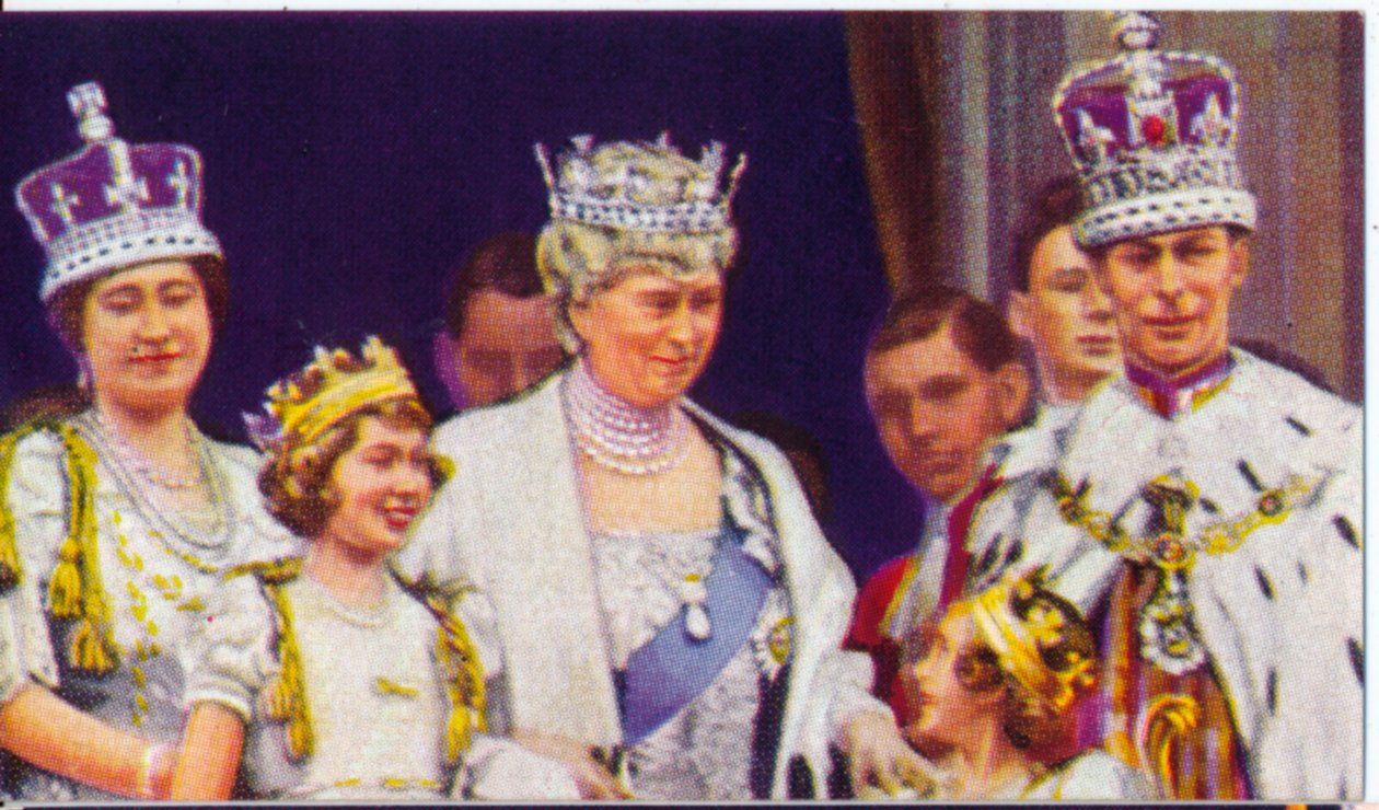 A királyi család a Buckingham-palota erkélyén, VI. György király koronázása alkalmából alkotó: Unbekannt