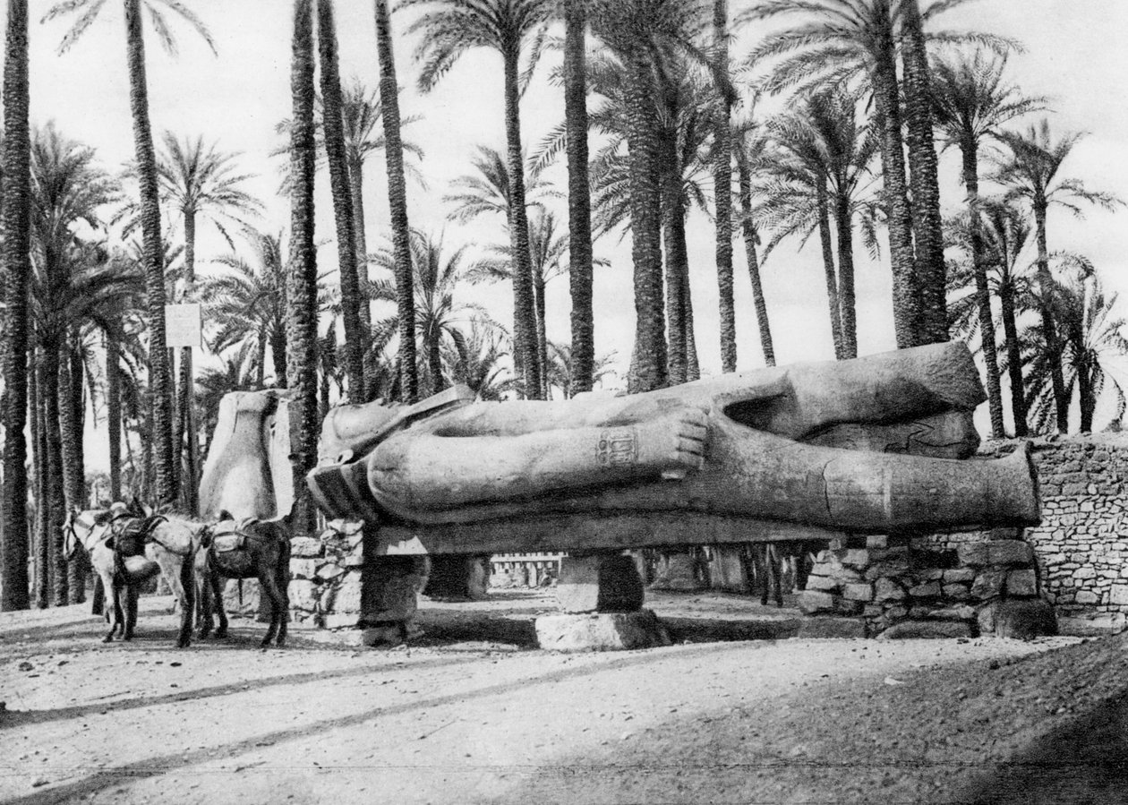 II. Ramszesz szobra, Kairó, Egyiptom, 1920-as évek alkotó: Unbekannt