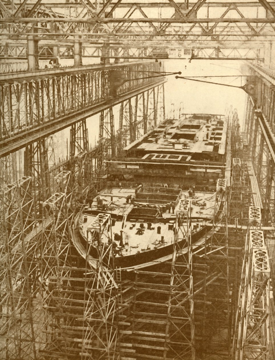 A White Star Liner Doric építés alatt, 1930. alkotó: Unbekannt