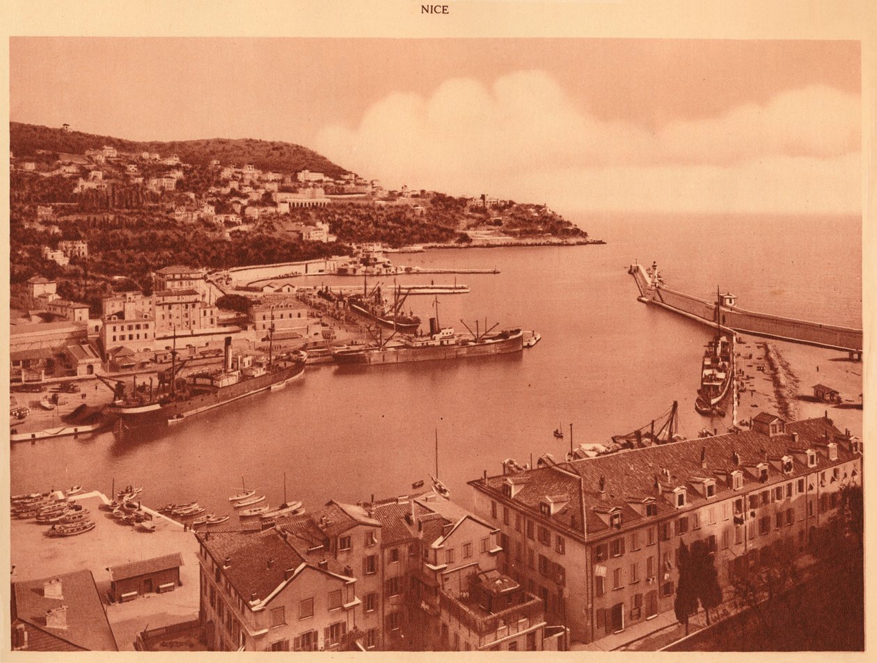 A kikötő bejárata és a Mont-Boron, Nizza, 1930. alkotó: Unbekannt