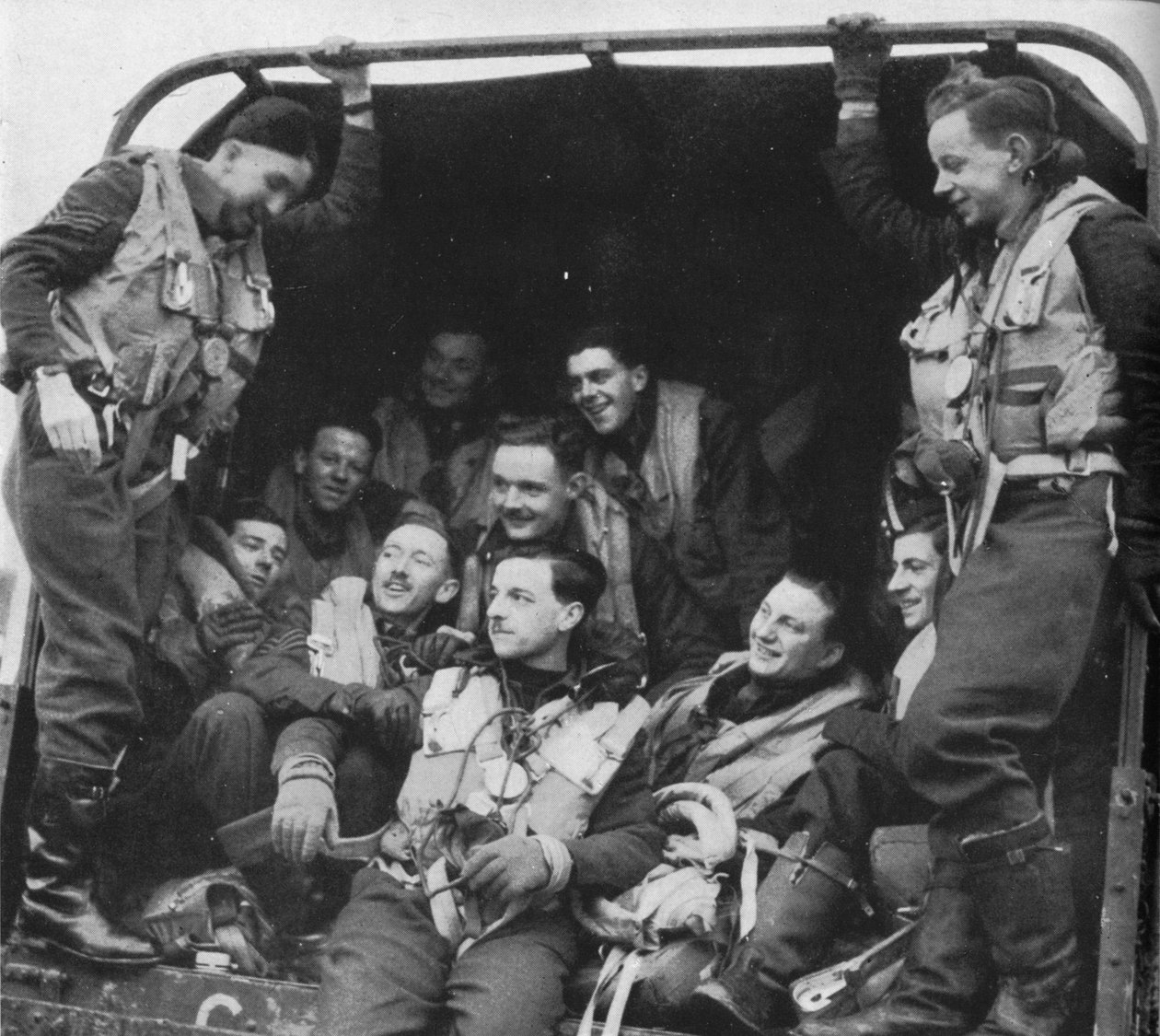 A férfiak és a repülőgép, c1940 1943 alkotó: Unbekannt