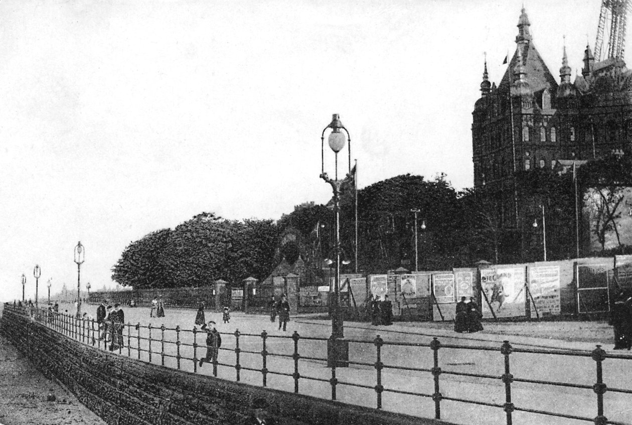 A sétány, New Brighton, East Sussex, 1900-1920 alkotó: Unbekannt