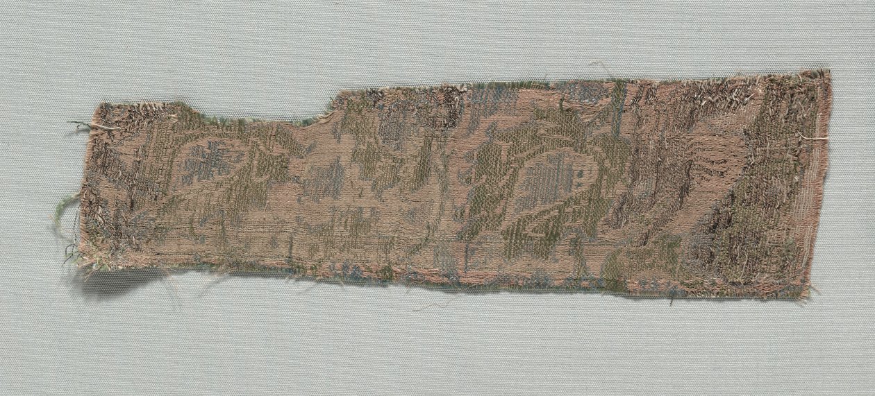 Három olasz gótikus selyemtöredék, 1350-1399. alkotó: Unbekannt